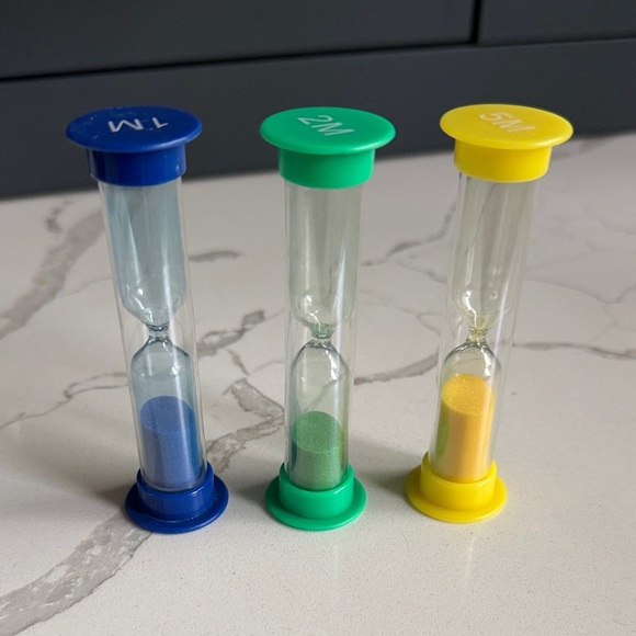 Colorful Sand Timer Set - Picture 3 of 3